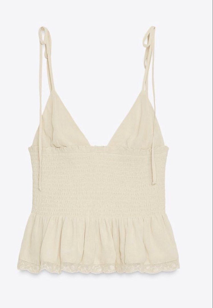 Zara Cream Smocked Top XL (Category: Sleeveless) located in Las Pinas. Submitted by piscaries (Listing ID 1430539593, Image 3). Description: - Zara Cream Smocked Top - Size: XL Bought in Zara Japan but too revealing pala for my figure 😅.