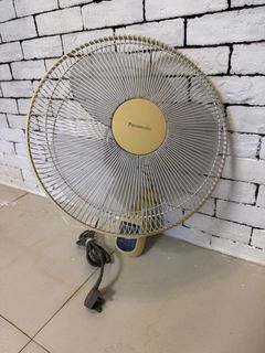 （分類：）位於 。 由 dolphinmonster 提交（商品編號 1430698533，圖片 1）。簡介： 。