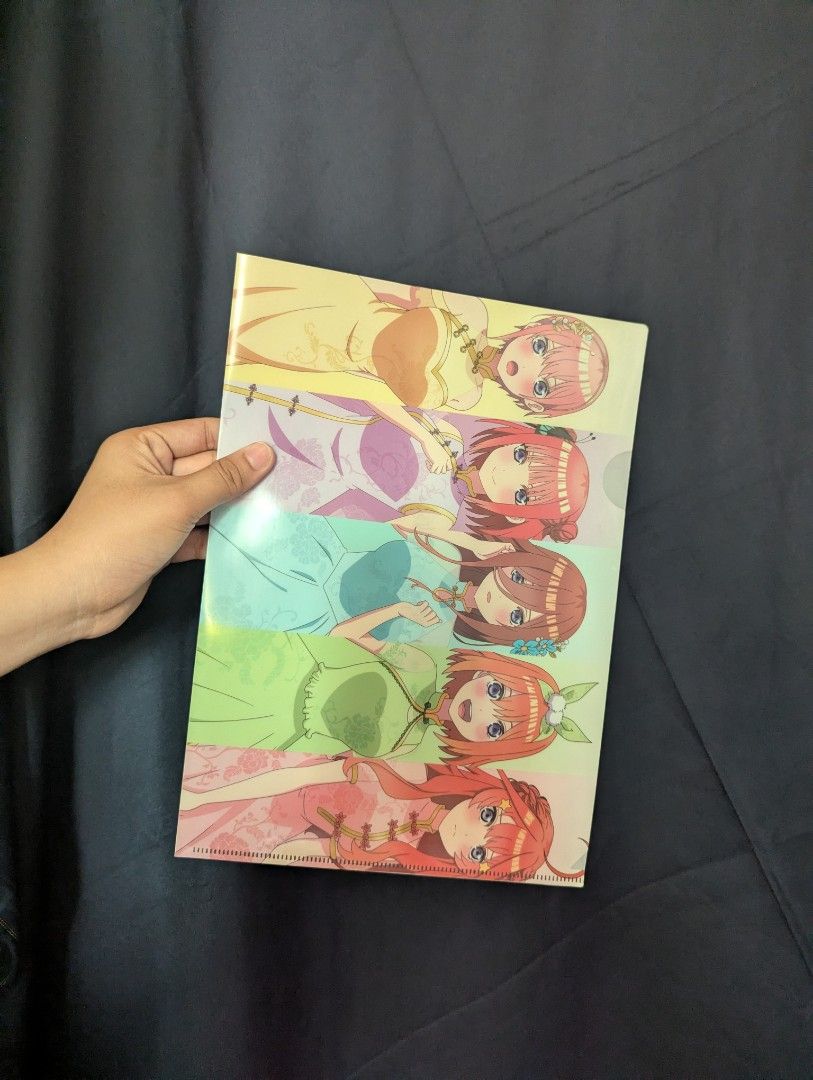 [𝐀𝐍𝐈𝐌𝐄] The Quintessential Quintuplets Sisters Folder (Category: Stationery & School Supplies) located in Tandag. Submitted by mooncrate (Listing ID 1430597635, Image 1). Description: .