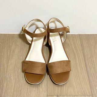 由 eeeannn (刊登 ID 1430660051，圖片 1) 提交，位於 的 (類別：)，說明：。