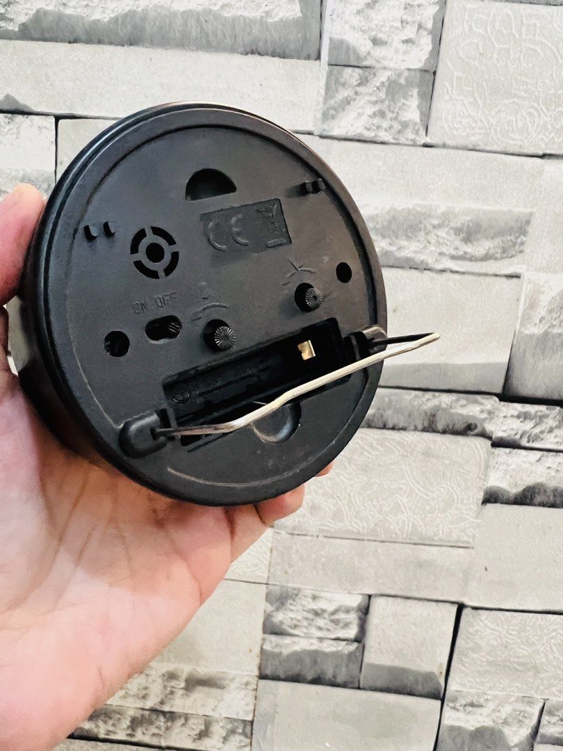 Affordable Mini Clock😍👌 (Category: Clocks) located in Malolos. Submitted by afford.japan (Listing ID 1430777698, Image 3). Description: Affordable Mini Clock😍👌.