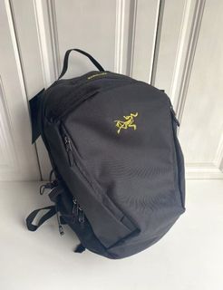 （分類：）位於 。 由 hkluxehk 提交（商品編號 1430635984，圖片 1）。簡介： 。