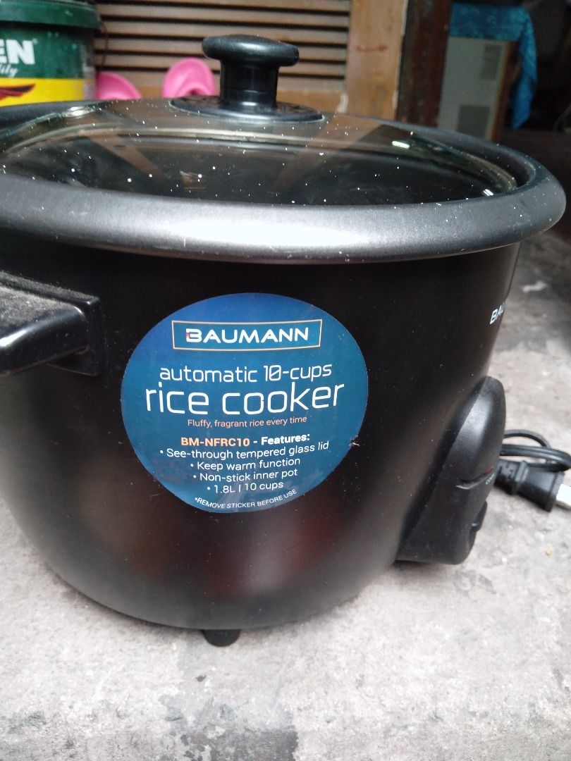 Baumann Automatic 10-Cups Rice Cooker (Category: Cookers) located in Manila. Submitted by maybonifacio (Listing ID 1430682927, Image 3). Description: Baumann automatic 10-cups rice cooker. Features a see-through tempered glass lid, keep warm function, and non-stick pot. Model BM-NFRC10. It can cook up to 10 cups of rice. Includes the power cord..