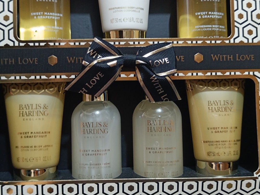 Baylis & Harding Sweet Mandarin & Grapefruit Bath Set (Category: Body Care) located in Manila. Submitted by the_simple_things (Listing ID 1430658308, Image 3). Description: Brand New Sealed and Unused 7-piece set Giftable .