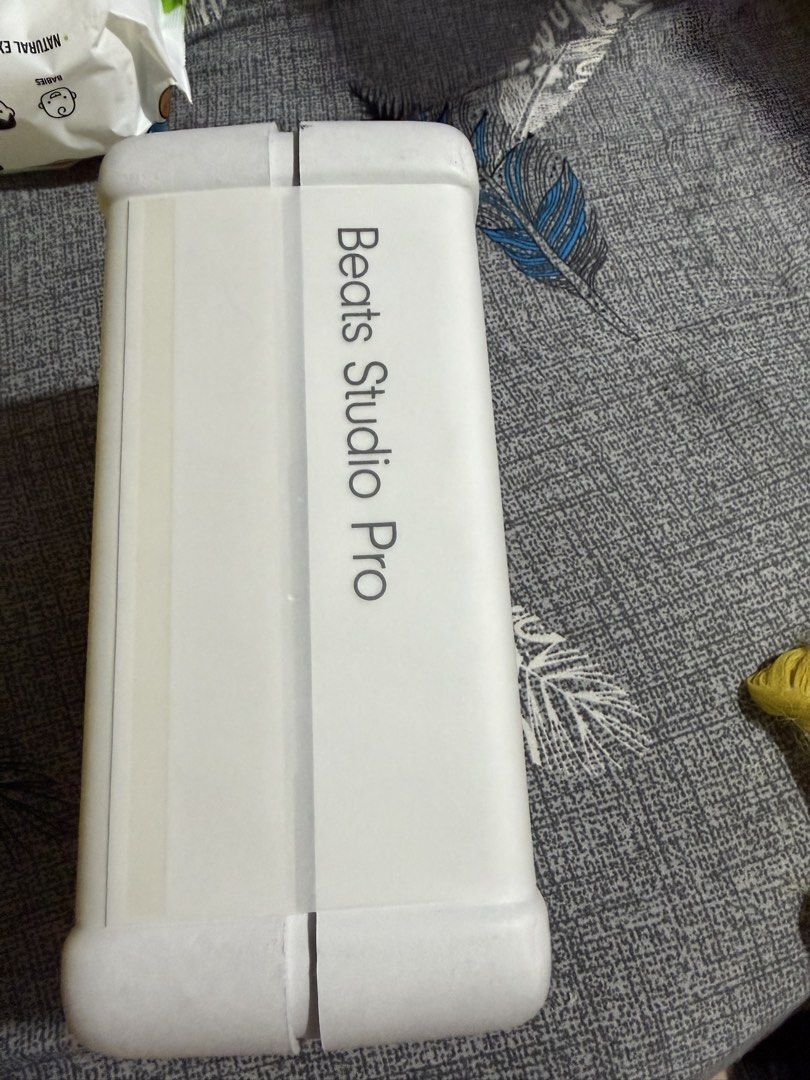 Beats Studio Pro Wireless Headphones (Category: Headphones & Headsets) located in Manila. Submitted by tiffcastillo (Listing ID 1430772698, Image 2). Description: Bnew sealed Cubao meetup.