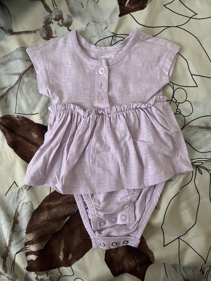 CARTERS 0-3M (Category: Babies & Kids Fashion) located in Makati City. Submitted by mooning06 (Listing ID 1430620864, Image 1). Description: USED ONCE GOOD AS NEW.