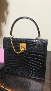 （分類：）位於 。 由 ggaggagga 提交（商品編號 1430629267，圖片 1）。簡介： 。