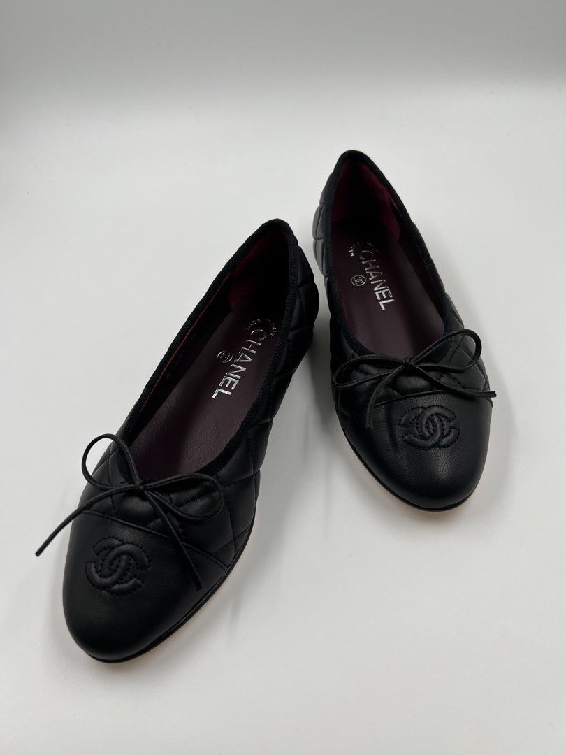 ⚜️Chanel Quilted - ballet flats (Category: Sneakers & Footwear) located in Makati City. Submitted by 90sangel (Listing ID 1430772538, Image 2). Description: The Cinderella Sale: If the shoe (or fit) fits... grab the discount! •Item: Chanel Ballet flats 2025/26- Mary Janes 🖤🥿 •Size: 36 •Condition: Excellent! no hidden issues. *Team Mary Janes! 🙌🏻🥳 (we source other size) crochet dustbag - posted sale cc dustbags - 15k .