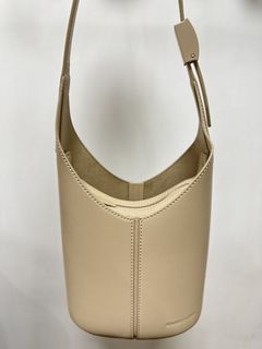 （分類：）位於 。 由 everythingforgirls 提交（商品編號 1430707142，圖片 1）。簡介： 。