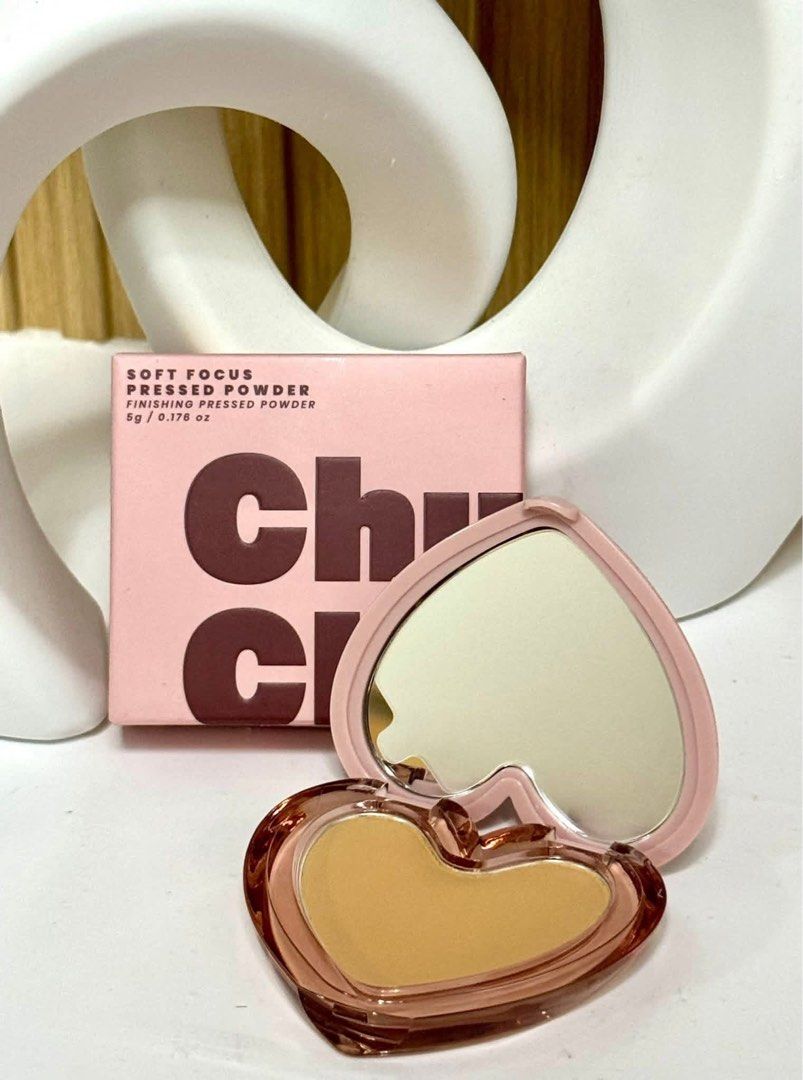 Chu Chu Soft Focus Pressed Powder (Category: Makeup) located in Manila. Submitted by n4thlie (Listing ID 1430602319, Image 1). Description: 250 Bnew sealed .