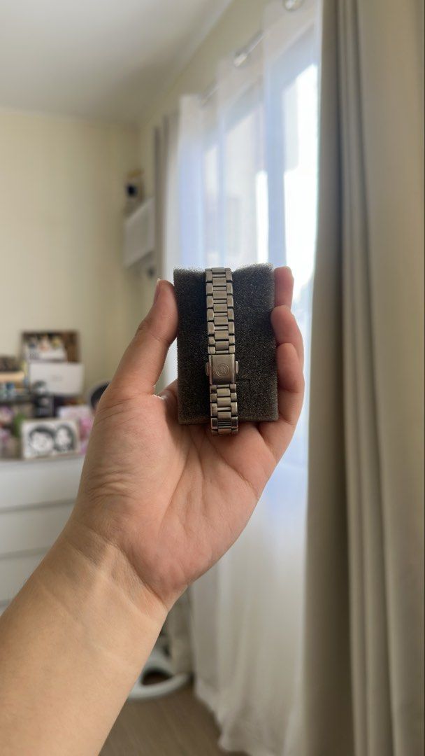 CITIZEN Ecodrive Exceed (Category: Luxury Watches) located in Abucay. Submitted by preloved.iah (Listing ID 1430689130, Image 2). Description: CITIZEN Ecodrive Exceed Silver Watch — authentic from japan — no issues.