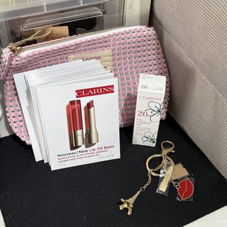 （分類：）位於 。 由 roenakuoz 提交（商品編號 1430653198，圖片 1）。簡介： 。