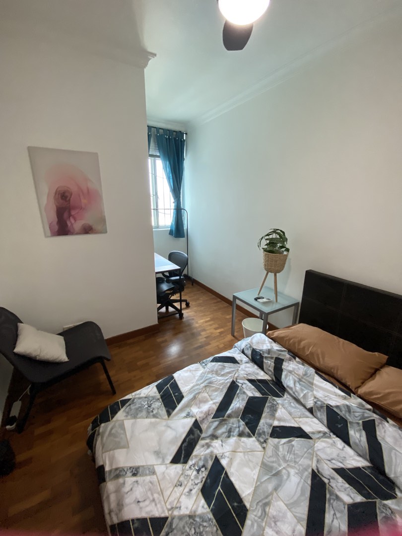 (Category: ) located in . Submitted by poisesanctuary (Listing ID 1266645790, Image 1). Description: .