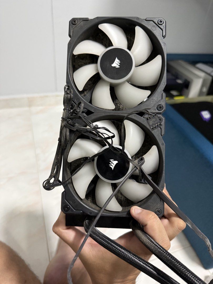 Corsair Hydro Series H100i CPU Cooler