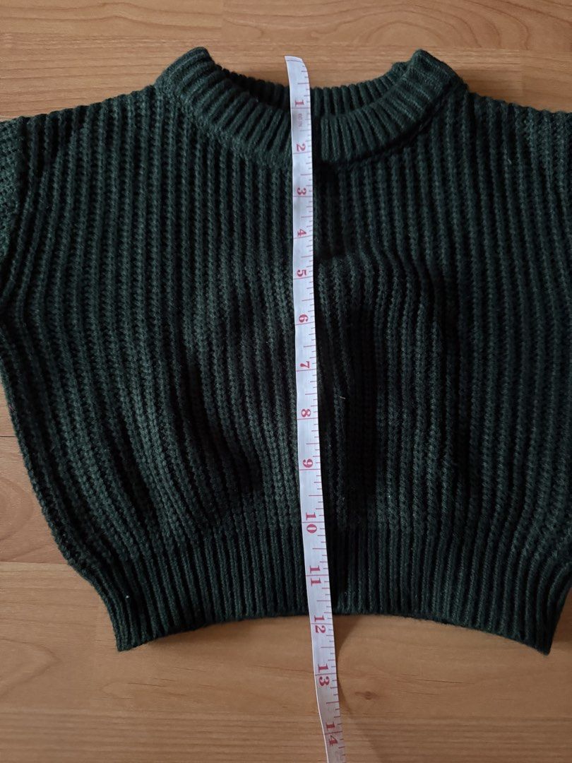 Cozy Pixies Green Sweater Set (Category: Babies & Kids Fashion) located in Cainta. Submitted by clarencegiven15 (Listing ID 1430704204, Image 3). Description: mom and baby green sweater shein size small cozy pixies 8-12mos.
