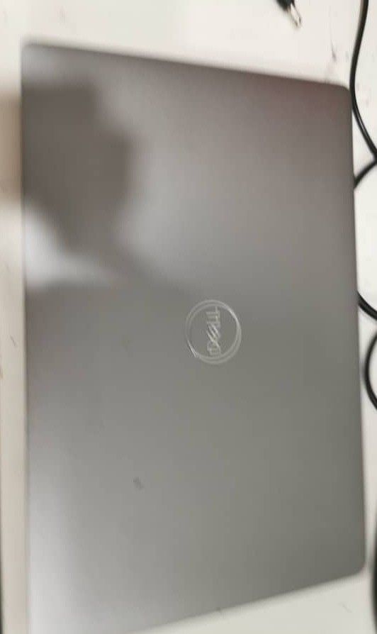 Dell Laptop - Intel Core420568773763409921