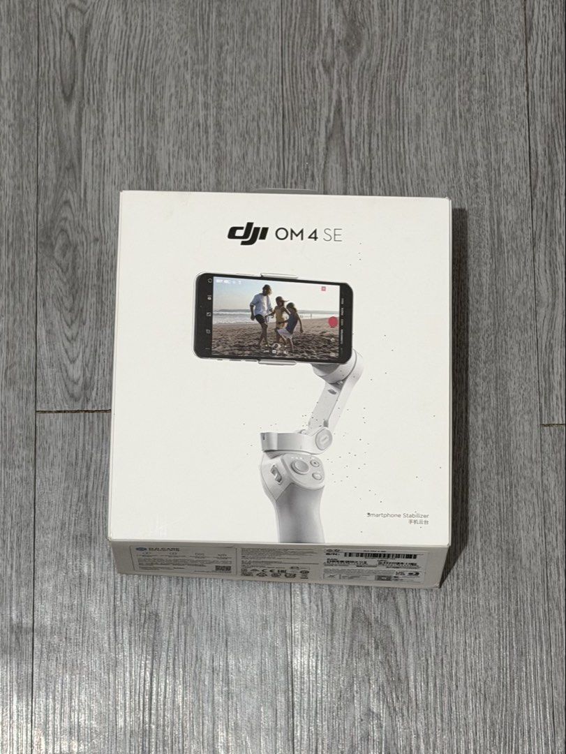 DJI OM 4 SE Smartphone Gimbal Stabilizer (Category: Gimbals & Stabilizers ) located in Manila. Submitted by ciao.items (Listing ID 1430609063, Image 3). Description: .