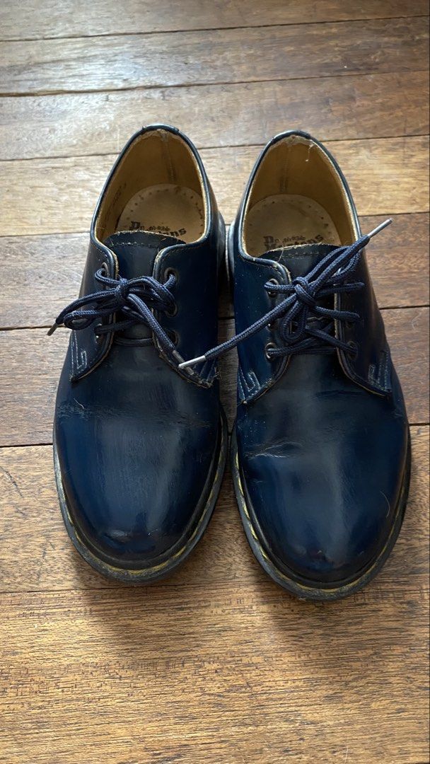 Dr. Martens 1461 Navy Blue (Category: Boots) located in Quezon City. Submitted by ccr26 (Listing ID 1430615337, Image 1). Description: UK3 / US5 Very good condition No visible heel drags.