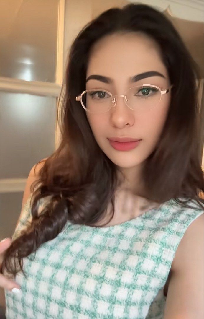 Eyeworks Japan Eyeglasses (Bayonneta Glasses) (Category: Sunglasses & Eyewear) located in Manila. Submitted by usermyx (Listing ID 1430715924, Image 1). Description: lightly used, from japan!.