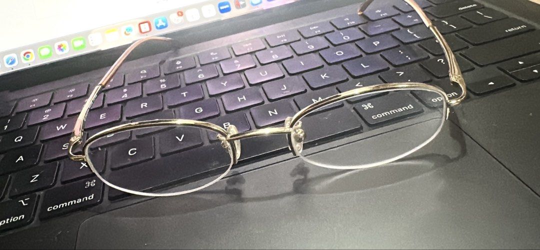 Eyeworks Japan Eyeglasses (Bayonneta Glasses) (Category: Sunglasses & Eyewear) located in Manila. Submitted by usermyx (Listing ID 1430715924, Image 2). Description: lightly used, from japan!.