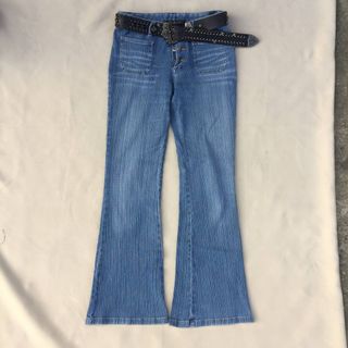 (Category: ) located in . Submitted by ovothrift (Listing ID 1430620866, Image 1). Description: .