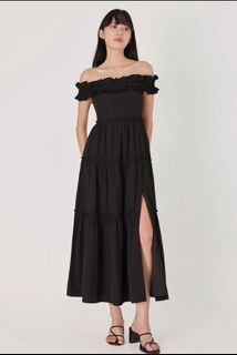 (Category: ) located in . Submitted by closeout_ (Listing ID 1430795112, Image 1). Description: .