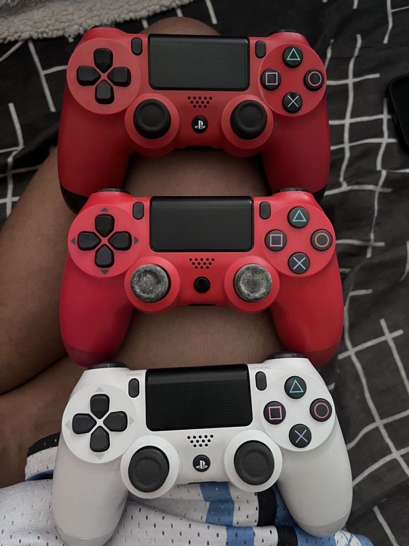 Gaming Controller set (Category: Controllers) located in Burgos, Pangasinan. Submitted by cane.3 (Listing ID 1430694456, Image 1). Description: .