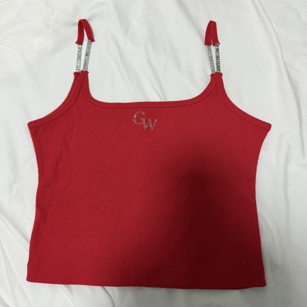 Gentlewoman Tank Top (Category: Sleeveless) located in Angeles City. Submitted by cluttersquad_ (Listing ID 1430691403, Image 1). Description: Nadoble bili. Tnry lang.