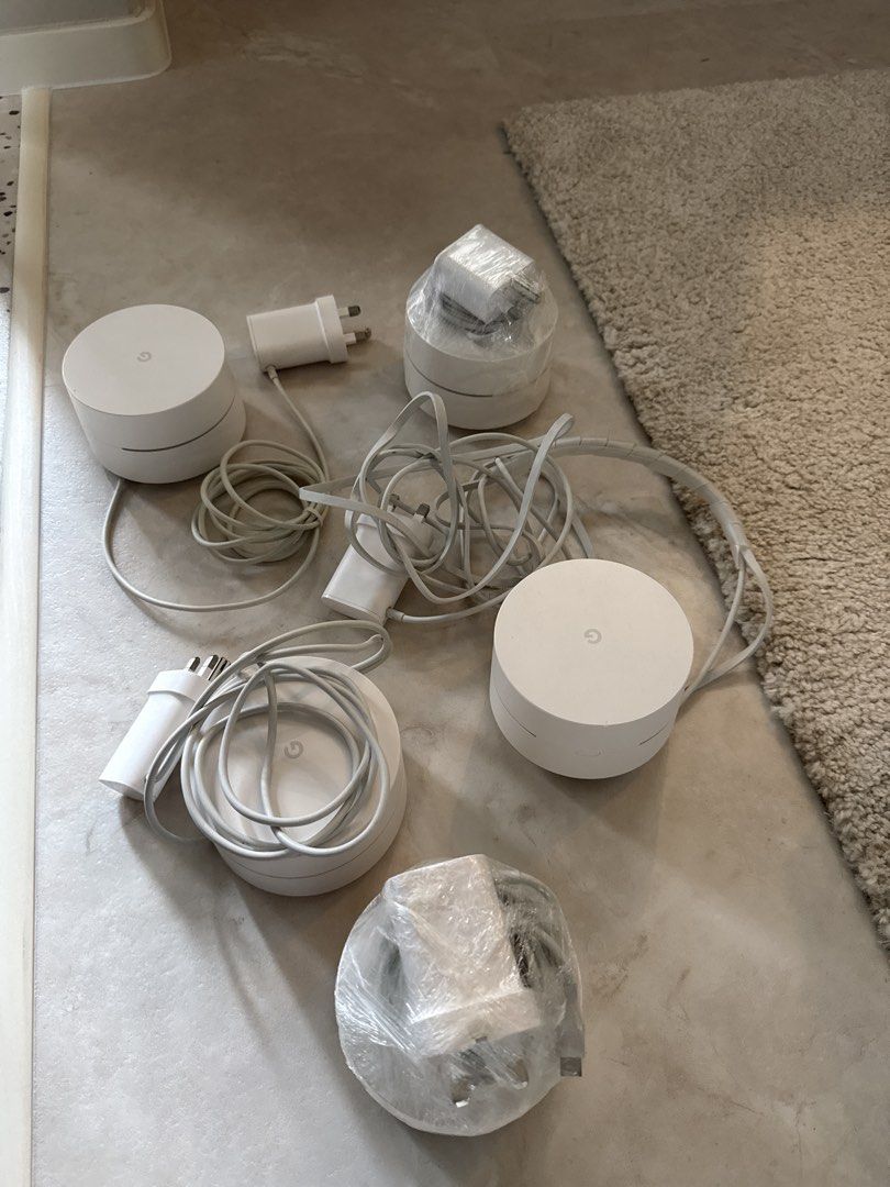 Google Wifi model AC-1304448641136182568961