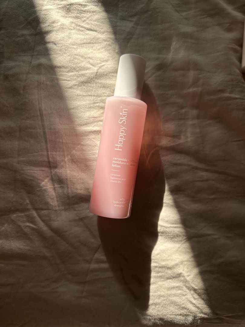 Happy Skin Ceramide + 10% Moisture Boost Lotion (Category: Body Care) located in Taguig. Submitted by mandms09 (Listing ID 1430686664, Image 1). Description: Bought in 2026 Rfs: too many products owned ~80% full Price negotiable.
