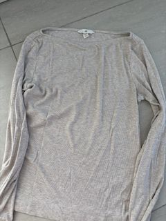 (Kategori: ) berada di . Dikirim oleh divthrift (ID iklan 1430602473, Gambar 1). Deskripsi: .