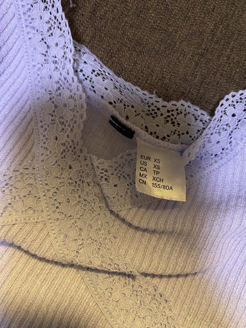 H&M blue laced coquette cropped top (Category: Sleeveless) located in Manila. Submitted by danni1_1 (Listing ID 1430762237, Image 2). Description: Mode of payment: Gacsh & BPI bank transfer shipping: lalamove, jnt, gogo.