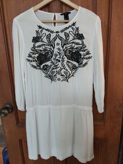 (Category: ) located in . Submitted by znithcloset (Listing ID 1430602636, Image 1). Description: .