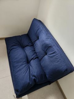 （分類：）位於 。 由 help_u_buy 提交（商品編號 1430796530，圖片 1）。簡介： 。