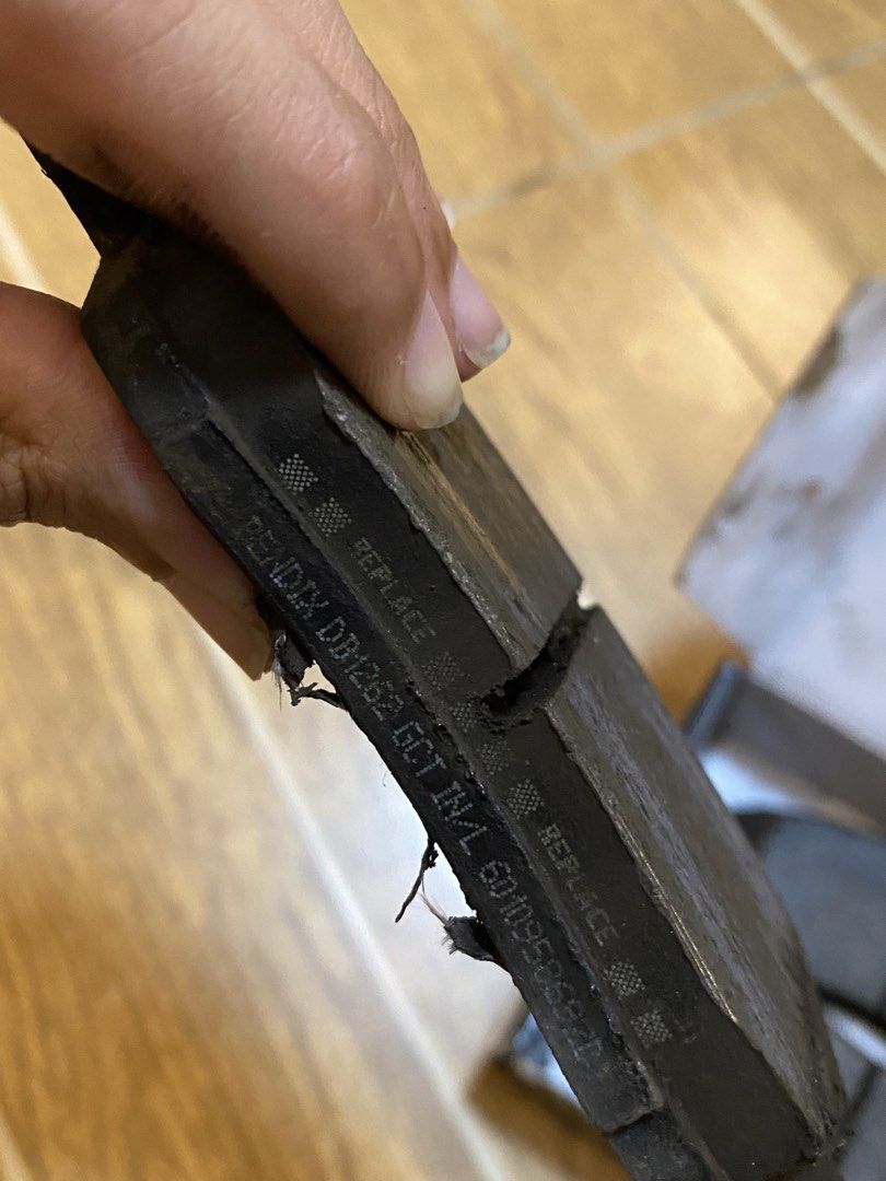Honda Civic Parts (Category: Engine and Aircon Parts and Accessories) located in Manila. Submitted by offsetx (Listing ID 1430653448, Image 2). Description: Bawas kalat extra used parts ❗️❗️❗️ Original Bendix DB1262 GCT For civic/city/jazz 1993-2017 sobrang kapal pa check pics - 700 Orig Honda Aisin water pump pang ek - 700 Camshaft oil seal and crankshaft oil seal pang ek - 400 Bando belts set pang ek (ac, alternator, power steering) - 400 Shipp