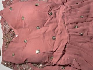 (Category: ) located in . Submitted by tailor_101 (Listing ID 1430725536, Image 1). Description: .