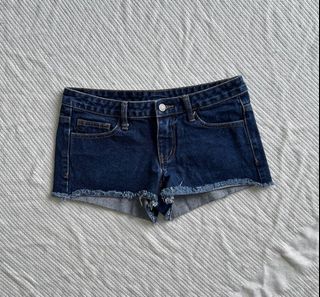 (Category: ) located in . Submitted by emcjz (Listing ID 1430750639, Image 1). Description: .