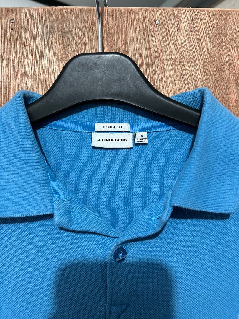 J. Lindeberg Regular Fit Polo Shirt (Category: Tshirts & Polo Shirts ) located in Davao. Submitted by orbetaarch23339 (Listing ID 1430620737, Image 2). Description: -20x27 -Excellent Condition -No issue.