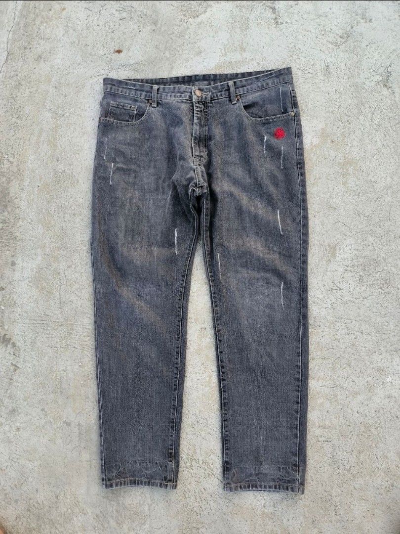Japan Inspired Embroidered GreyWash Pants (Category: Jeans) located in Batangas. Submitted by maci24 (Listing ID 1430716171, Image 2). Description: Japan Inspired Embroidered GreyWash Pants - Waist 41-42 Length 42 Leg opening 8 - C.R 9/10.