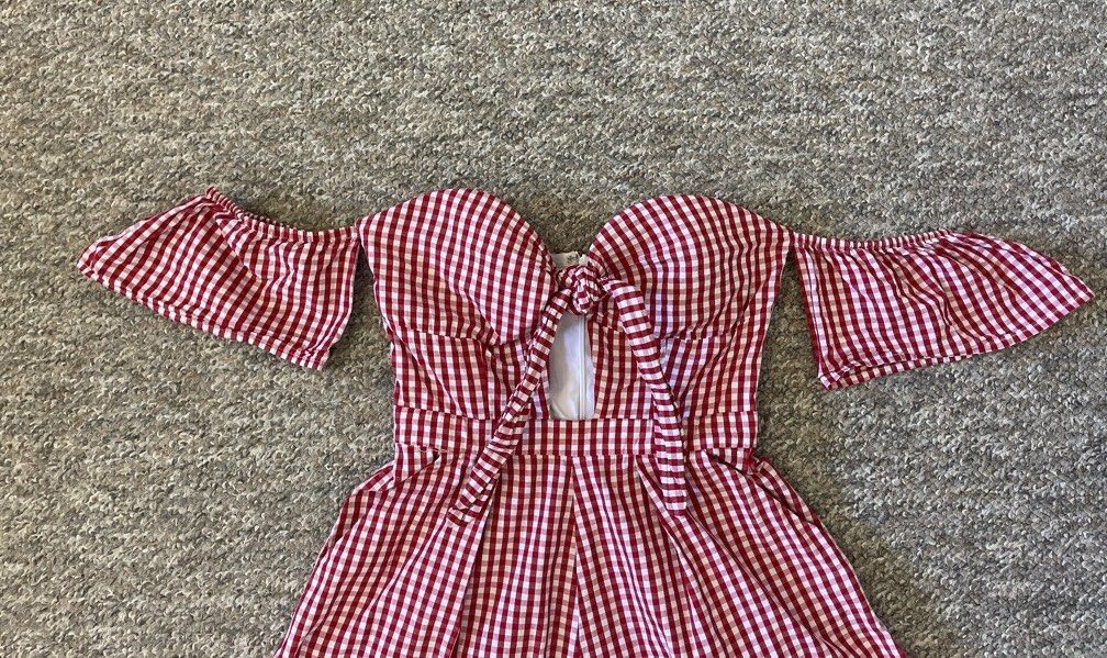 Jumpsuit (Category: Women's Clothes) located in Liverpool. Submitted by amraluckett (Listing ID 1430794855, Image 3). Description: Runaway Jumpsuit Size 6.