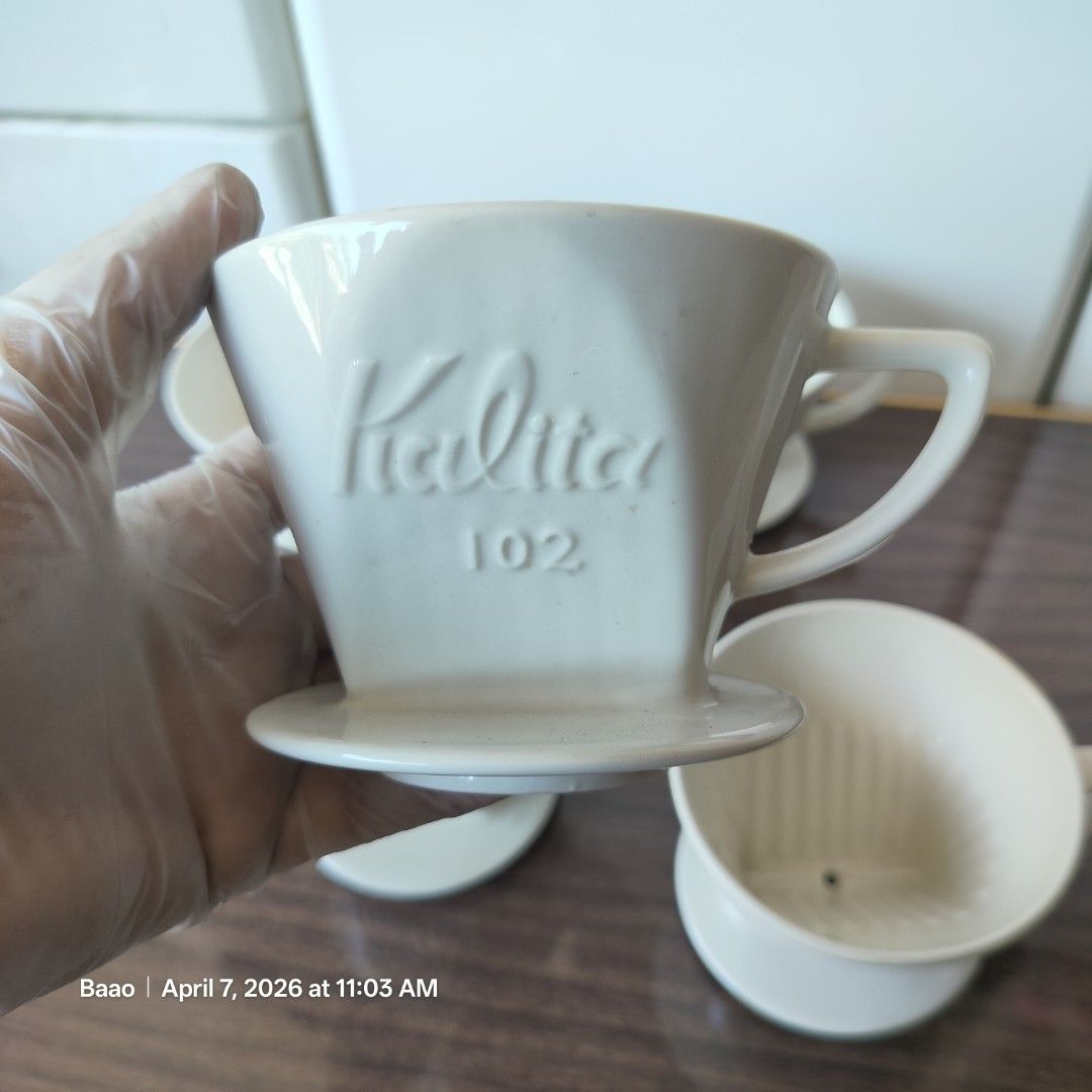 Kalita & Melitta Ceramic Coffee Dripper (Category: Coffee & Tea Tableware) located in Baao. Submitted by all.things.japan (Listing ID 1430674557, Image 3). Description: KALITA & MELITTA CERAMIC COFFEE DRIPPER 2 are brand new, without box 3 are slightly used 3.5 x 5.5 inches Mine: P350.00 each Takf all for P1,500.00 Add Sf MOP: GCash/Landbank/ Maya We SHIP NATIONWIDE..