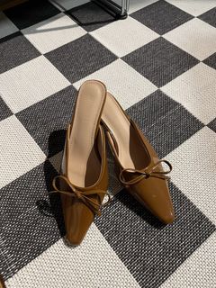 (Category: ) located in . Submitted by perfcloset (Listing ID 1430708465, Image 1). Description: .