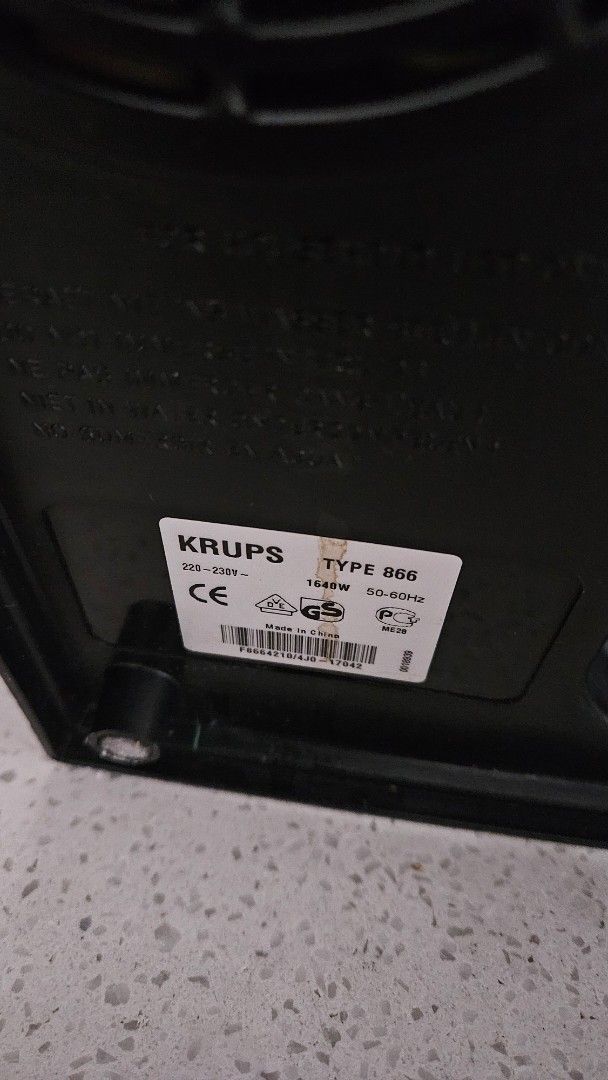 Krups Coffee Maker Type 866 (Category: Coffee Machines & Makers) located in San Juan City. Submitted by paocastee (Listing ID 1430638295, Image 2). Description: Black Krups coffee maker, model Type 866. missing portafilter. but drip still working. As is where is RFS: No use Price Negotiable.