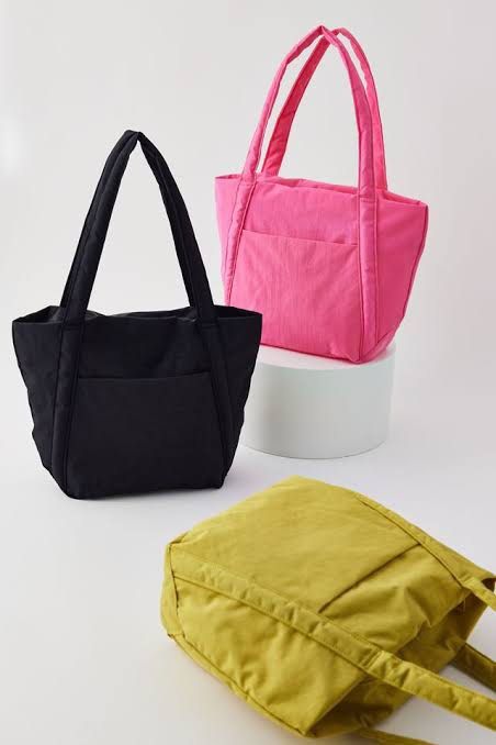 LF: baggu mini cloud tote bag (Category: Tote Bags) located in Makati City. Submitted by iz7193 (Listing ID 1430664481, Image 1). Description: Looking for any color of the Baggu Mini Cloud Tote Bag.