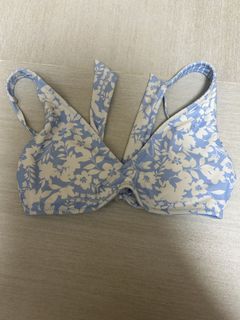 （分類：）位於 。 由 aribleh 提交（商品編號 1430769102，圖片 1）。簡介： 。