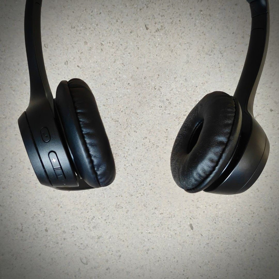 Logitech zone 300 Wireless Bluetooth Headphones420413654098913281