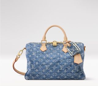 (Category: ) located in . Submitted by luxbag88 (Listing ID 1430685843, Image 1). Description: .
