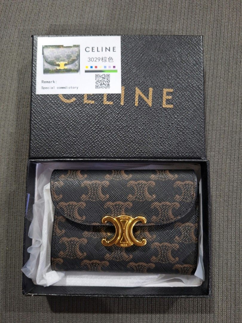 LUXURY WALLETS (Category: Luxury Bags & Wallets) located in Cabuyao City. Submitted by pastelblack88 (Listing ID 1430630221, Image 3). Description: price range - 350-500 each wallet message me nalang po for the price of the wallet you like.