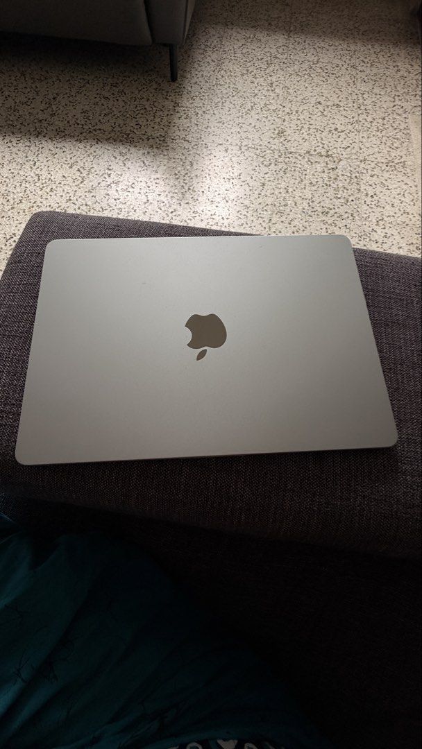 MacBook Air 13 inches. M4 )2025420567975262965763