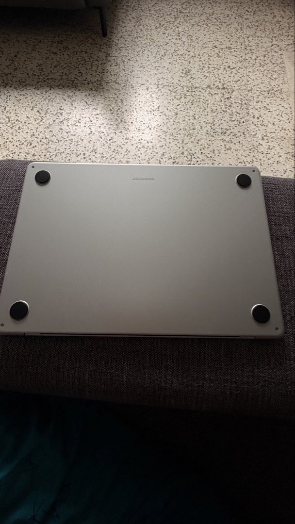 MacBook Air 13 inches. M4 )2025420567975262965766